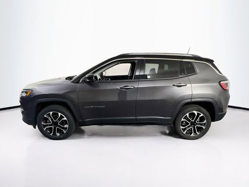 Used 2022 Jeep Compass Limited AWD/4WD image 8