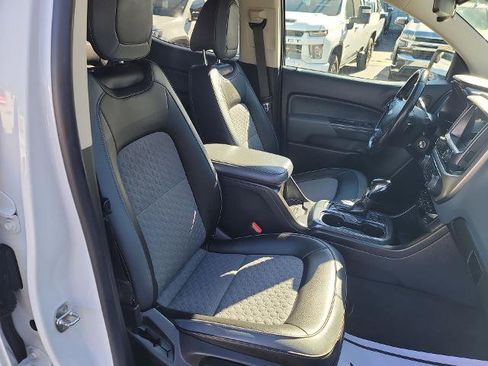 Used 2022 Chevrolet Colorado Z71 image 24