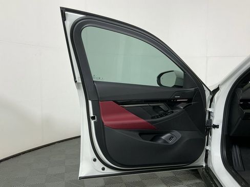 New 2026 BMW 530i w/ M Sport Package RWD image 19