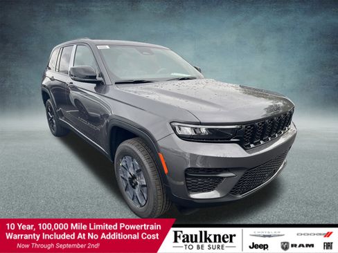 New 2025 Jeep Grand Cherokee Altitude image 1