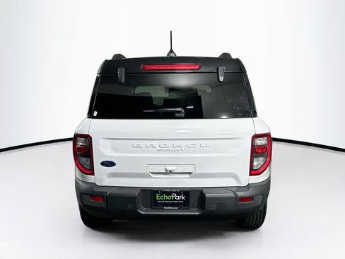 Used 2025 Ford Bronco Sport Outer Banks AWD/4WD image 7