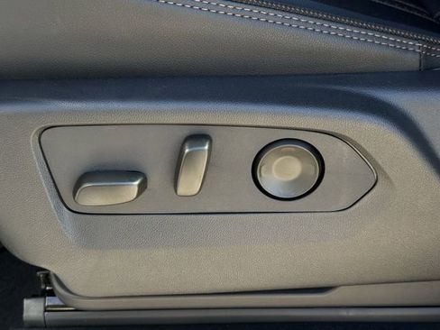 New 2026 Chevrolet Tahoe High Country AWD/4WD image 26