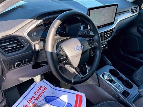 Used 2023 Ford Escape Active w/ Tech Pack #2 image 11