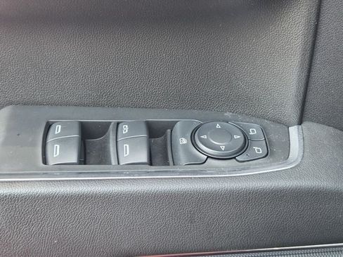 Used 2024 Chevrolet Silverado 1500 LT AWD/4WD image 35