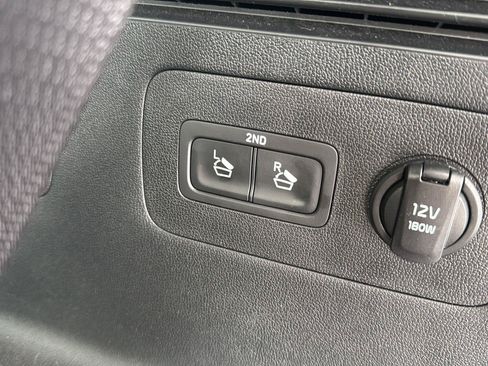 Used 2025 Kia Sorento X-Line EX AWD/4WD image 29
