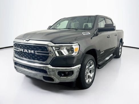 Used 2022 RAM 1500 Big Horn AWD/4WD image 3