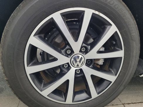 Used 2017 Volkswagen Jetta SE FWD image 31