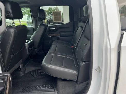 Used 2020 Chevrolet Silverado 1500 LT Trail Boss AWD/4WD image 13