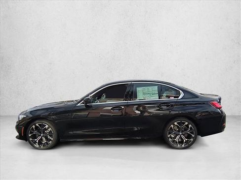 Used 2026 BMW 330i Sedan w/ Convenience Package RWD image 2