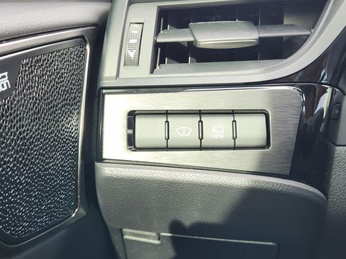 Used 2023 Lexus ES 350 Ultra Luxury image 25