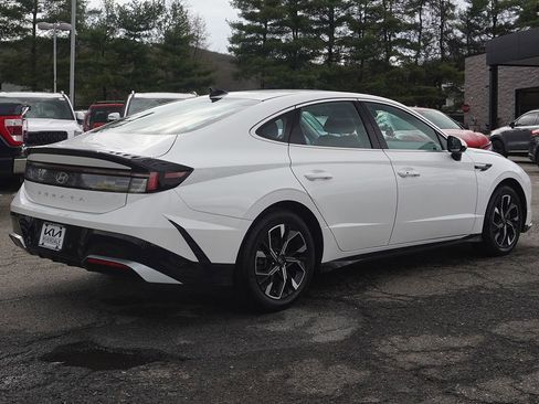 Used 2024 Hyundai Sonata SEL FWD image 9