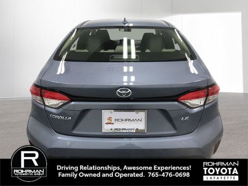 Used 2022 Toyota Corolla LE image 5