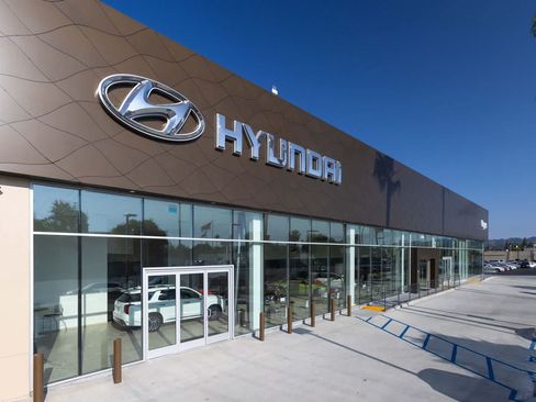 Certified 2025 Hyundai Elantra Sport FWD image 20
