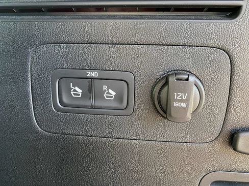 Certified 2023 Kia Sorento EX AWD/4WD image 32