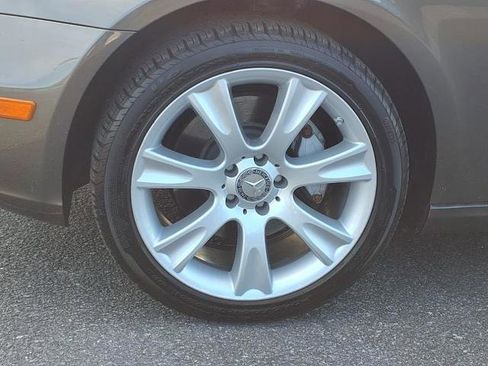 Used 2008 Mercedes-Benz CLS 550 image 24