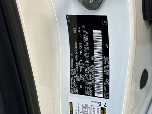 Used 2025 Toyota Land Cruiser 1958 image 38