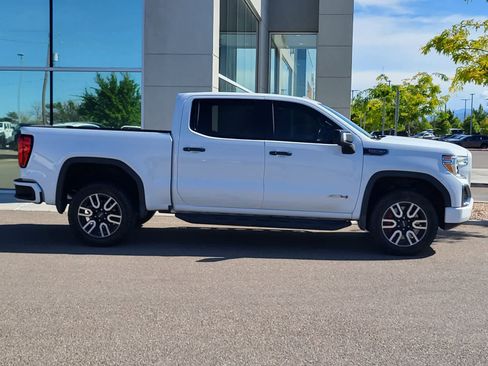 Used 2021 GMC Sierra 1500 AT4 w/ AT4 Premium Package AWD/4WD image 4