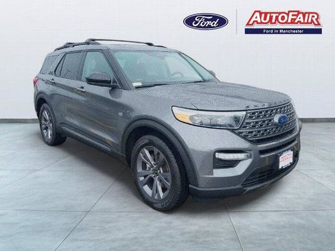 Certified 2023 Ford Explorer XLT w/ Equipment Group 202A AWD/4WD image 1