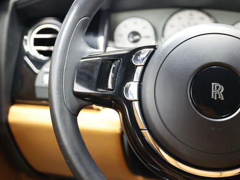 Used 2017 Rolls-Royce Ghost Series II Sedan 4D image 22