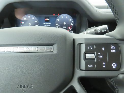 Used 2026 Land Rover Defender 110 S AWD/4WD image 12