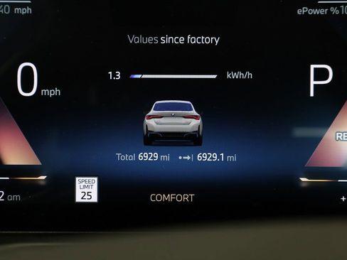 Used 2024 BMW i4 eDrive35 w/ Convenience Package image 17