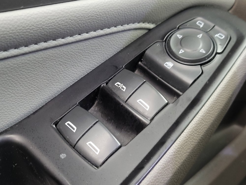 Used 2019 Chevrolet Traverse LT FWD image 27