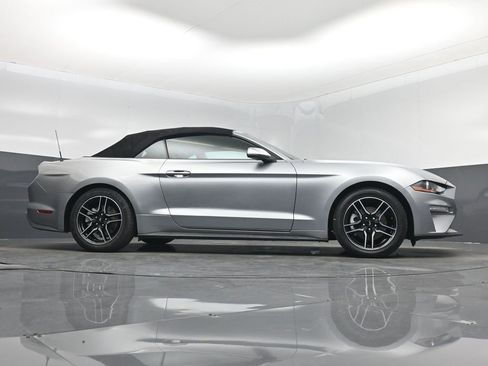 Used 2021 Ford Mustang Premium image 24
