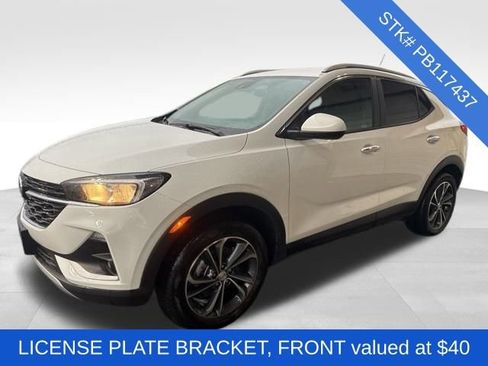 Used 2023 Buick Encore GX Select w/ Safety Package II image 4