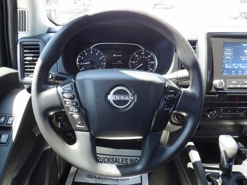Used 2022 Nissan Frontier S image 20