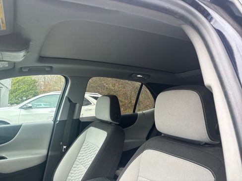 Used 2020 Chevrolet Equinox LT image 9