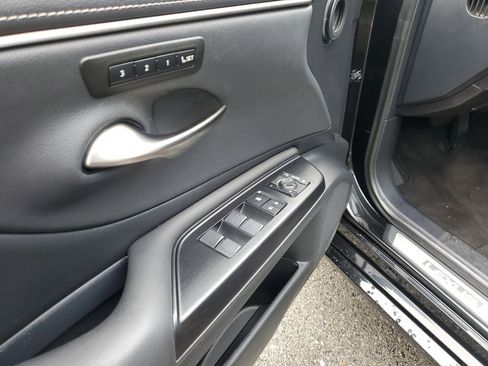 Used 2020 Lexus ES 350 w/ Premium Package FWD image 14