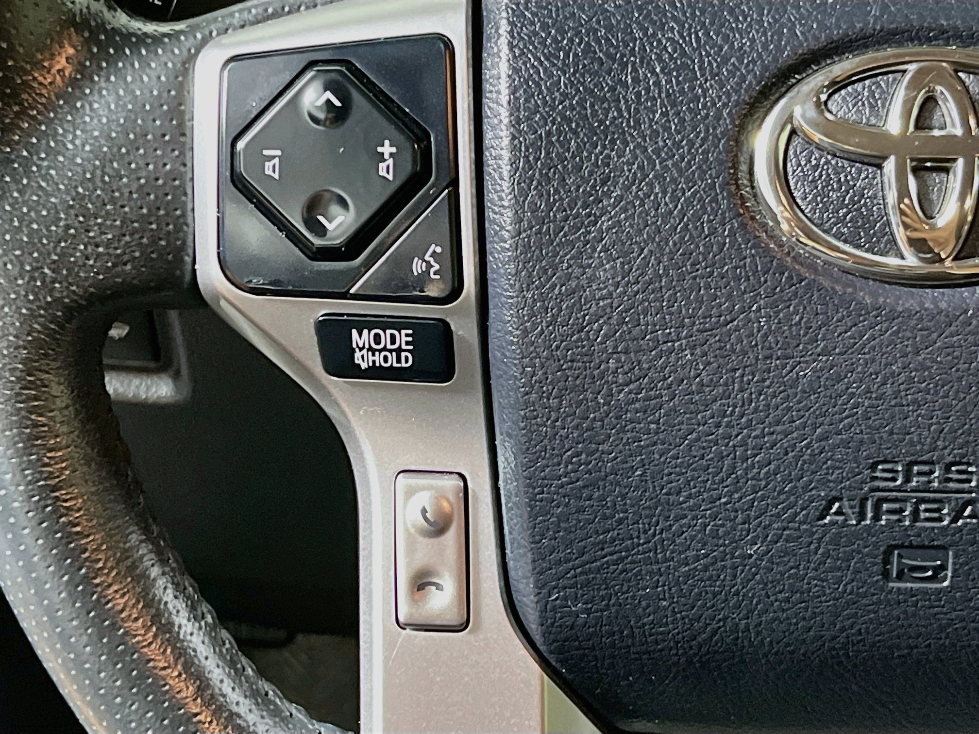 Used 2023 Toyota 4Runner SR5 RWD image 18