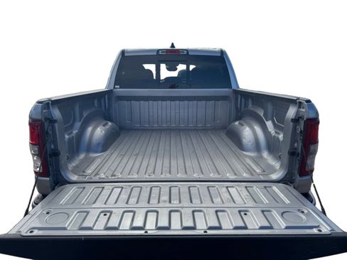 Used 2021 RAM 1500 Big Horn image 27