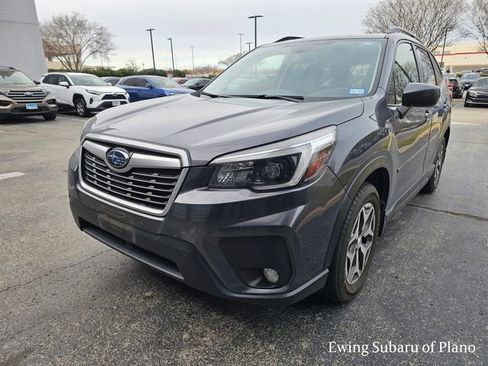 Used 2021 Subaru Forester Premium w/ Popular Package #1 image 2