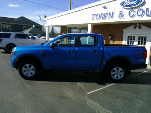 Used 2024 Ford Ranger XL w/ Trailer Tow Package image 2