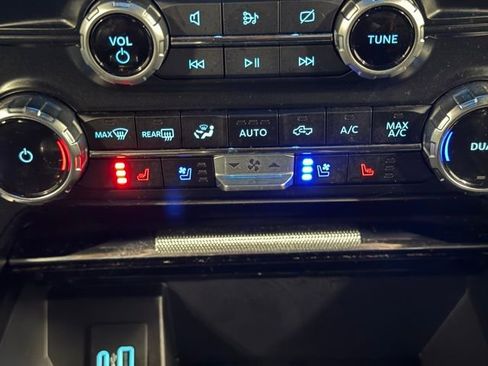 Used 2023 Ford F150 Lariat image 30