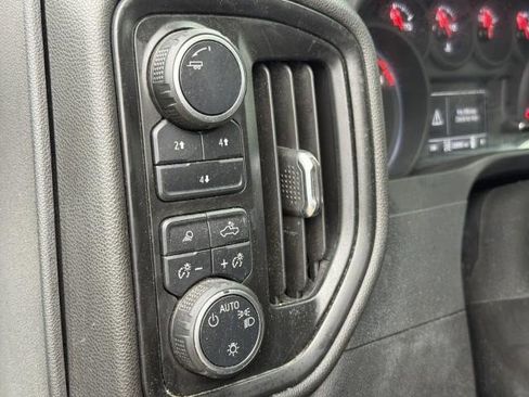 Certified 2025 Chevrolet Silverado 2500 Custom w/ Custom Value Package image 20