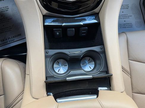 Used 2019 Cadillac Escalade Platinum image 26