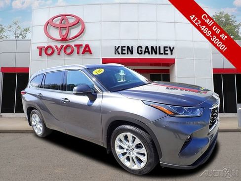 Used 2021 Toyota Highlander Limited AWD/4WD image 1