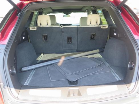 Used 2019 Cadillac XT5 Premium Luxury image 24