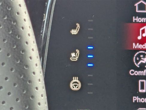 Used 2024 Dodge Charger R/T w/ Plus Group image 21