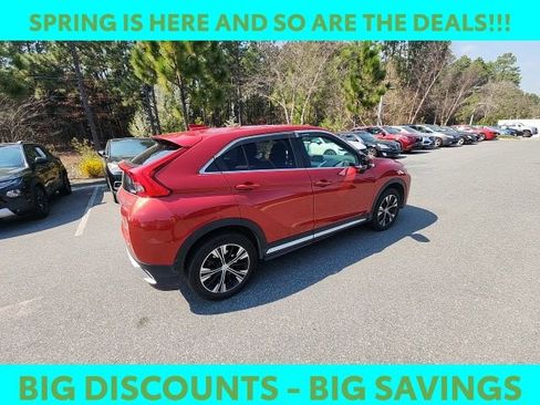 Used 2018 Mitsubishi Eclipse Cross SE image 11