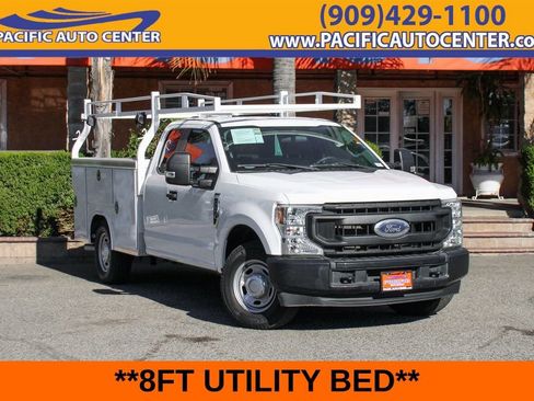 Used 2022 Ford F250 XL w/ Power Equipment Group RWD image 1