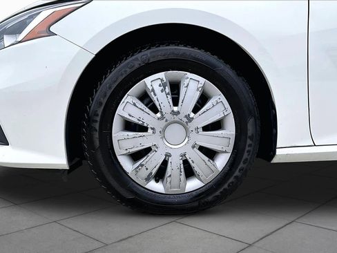 Used 2021 Nissan Altima 2.5 S w/ Driver Assist Package FWD image 11