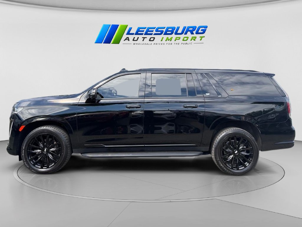Used 2022 Cadillac Escalade ESV Luxury AWD/4WD image 5