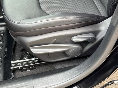 New 2026 Jeep Compass Latitude image 18