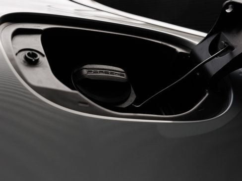 Certified 2026 Porsche Macan AWD/4WD image 30