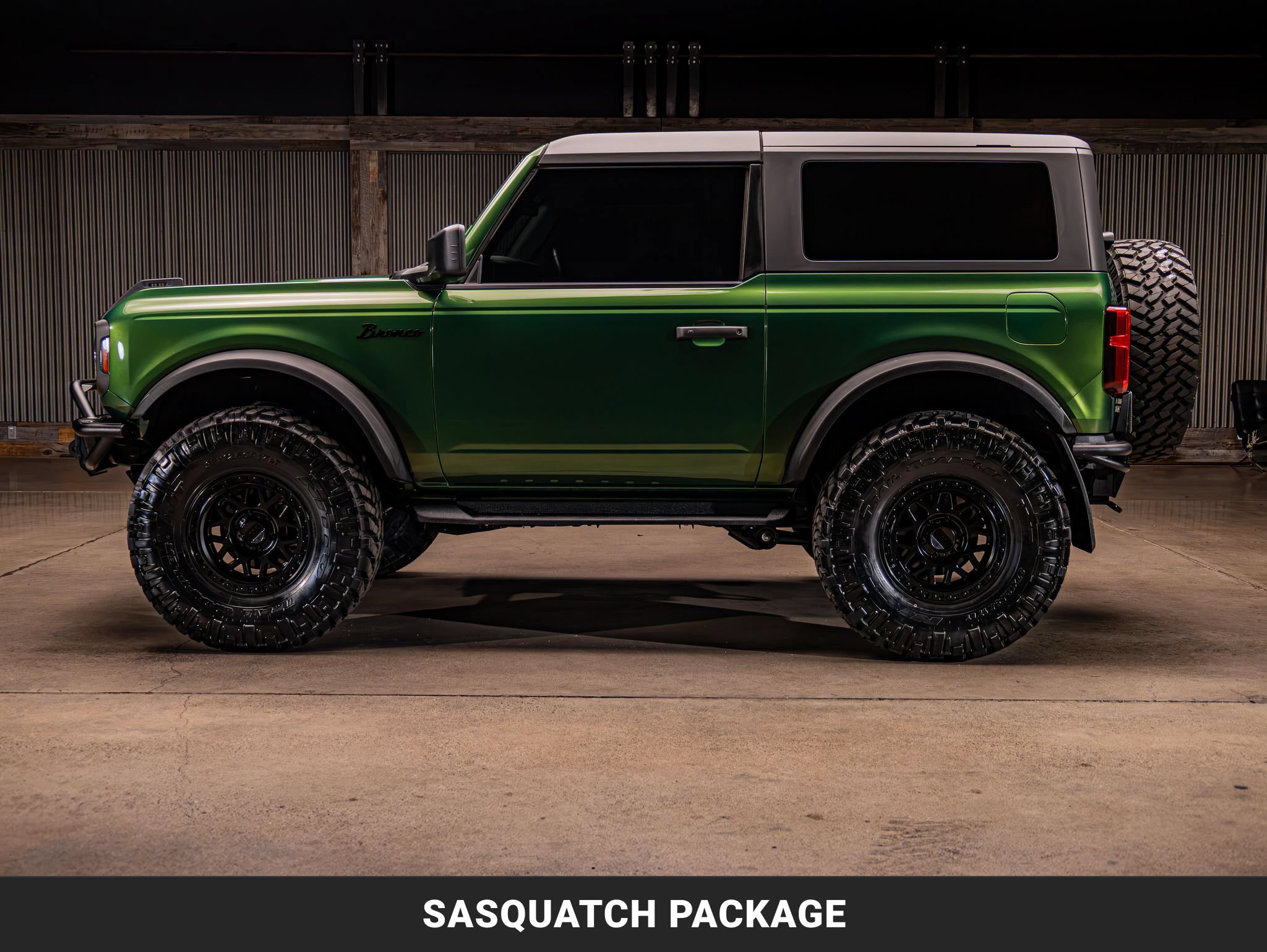 Used 2024 Ford Bronco Black Diamond w/ Sasquatch Package AWD/4WD image 6