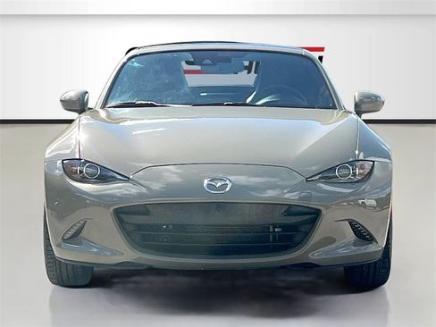Used 2023 MAZDA MX-5 Miata Grand Touring image 2