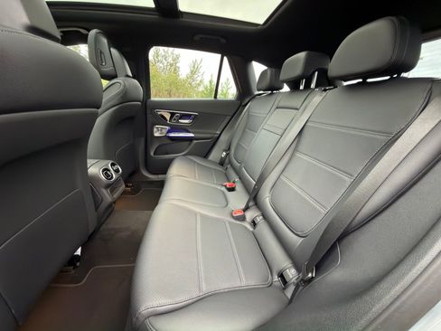 New 2026 Mercedes-Benz GLC 300 image 14